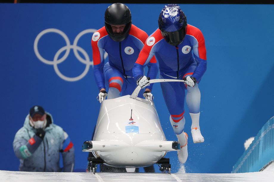 Экипаж Ростислава Гайтюкевича на ОИ-2022