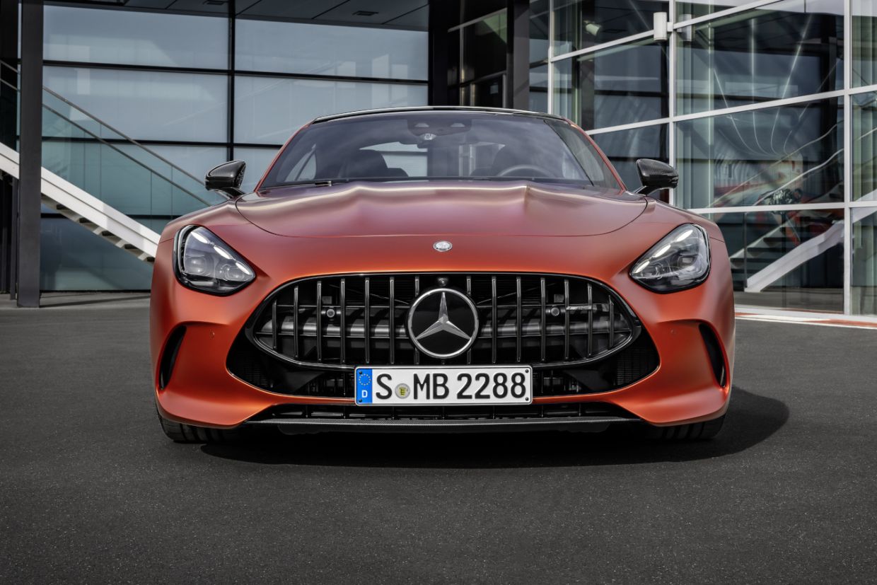 У нового Mercedes-AMG GT рекордная динамика разгона до 100 км/ч - Чемпионат