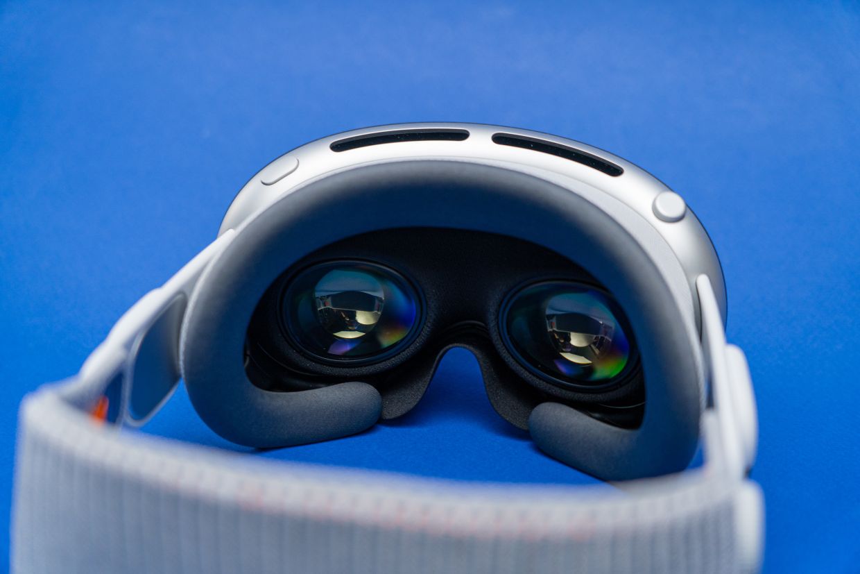 Шлем Apple Vision Pro внутри Шлем Apple Vision Pro внутри