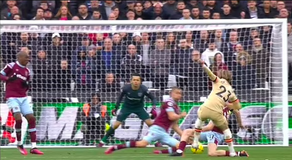 Блок со стороны Соучека Блок со стороны Соучека