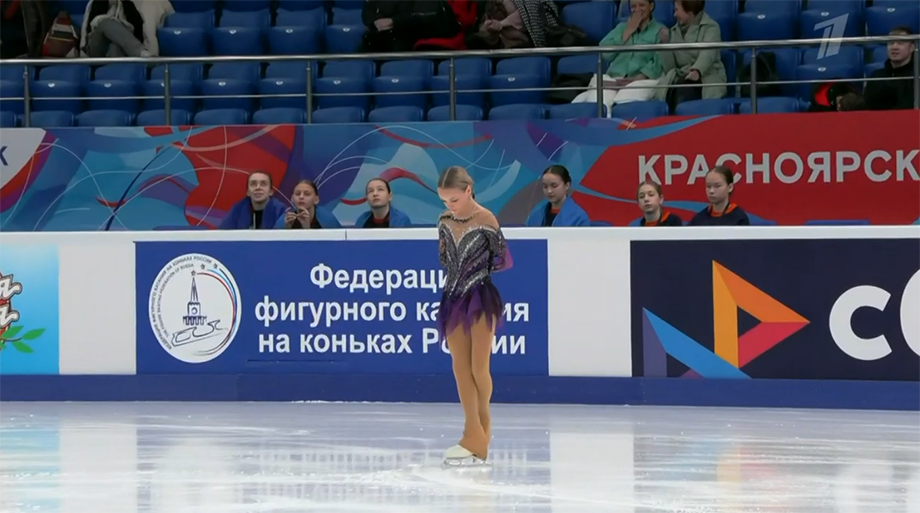 Елена Костылева в произвольной