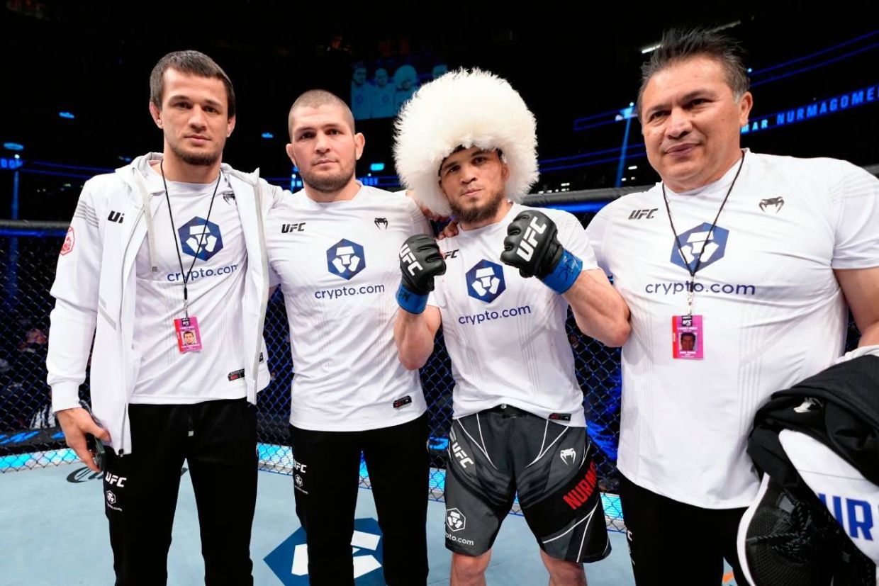 UFC Вегас 67: бои Умара Нурмагомедова и Романа Копылова, где и во сколько смотреть онлайн-трансляцию, прогнозы на ММА