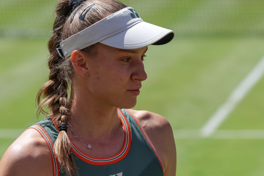 Елена Рыбакина