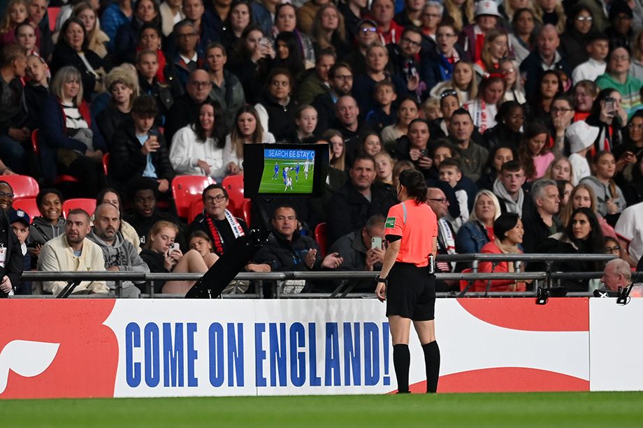 VAR на финале Евро-2022