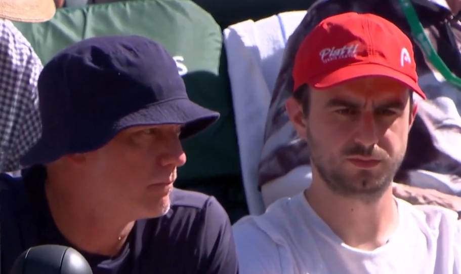 Томас Юханссон (слева)