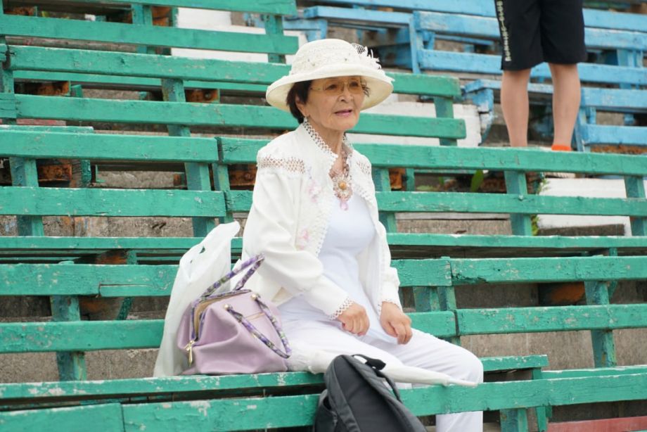 Болельщица «Сахалина»