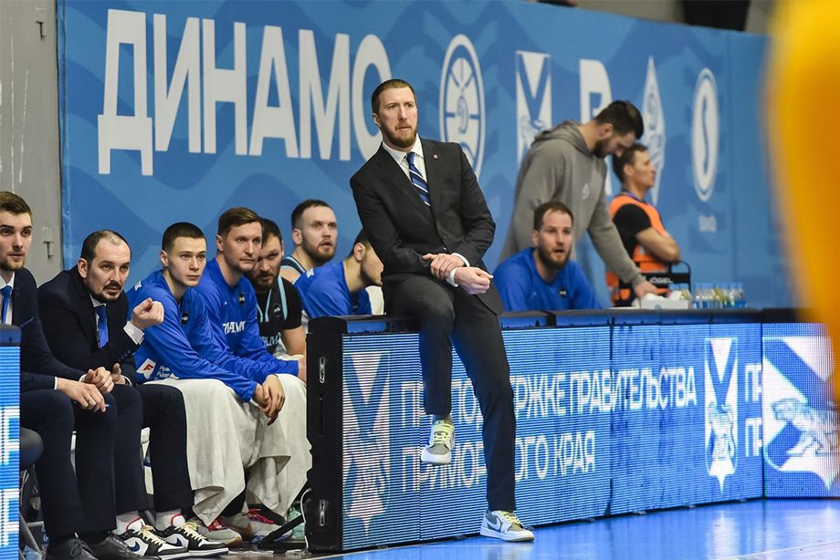 БК «Динамо» (Владивосток) БК «Динамо» (Владивосток)