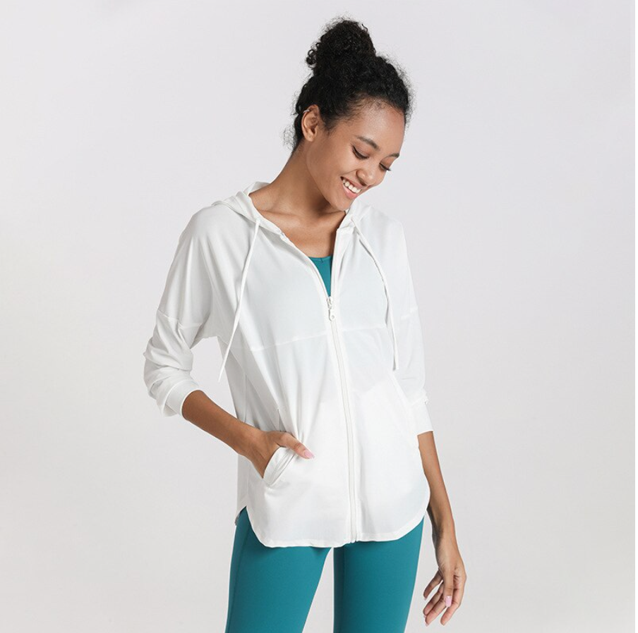 10 cosas para hacer deporte con Aliexpress, ropa deportiva para entrenar de AliExpress 6 La elección de la ropa juega un papel importante en la eficacia del entrenamiento. Es necesario elegir cosas que no solo sean hermosas, sino también cómodas, de alta calidad, que no restrinjan el movimiento y permitan que la piel "respire" durante el ejercicio. 10 cosas para hacer deporte con Aliexpress, ropa deportiva para entrenar de AliExpress ⋆ News Colmado 1650017810248015018