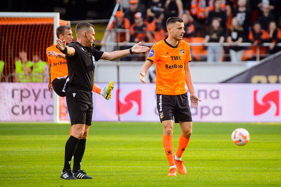 Факел урал прямая трансляция сегодня. Факел - Урал 0-0.