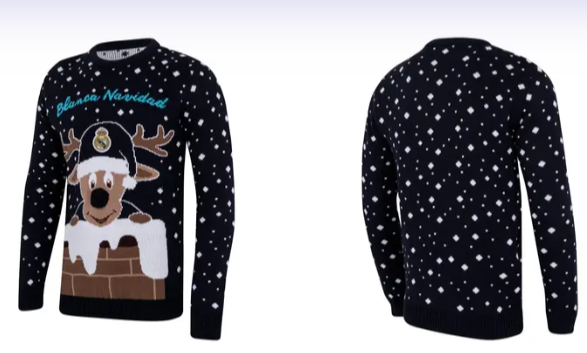 Свитер с оленем