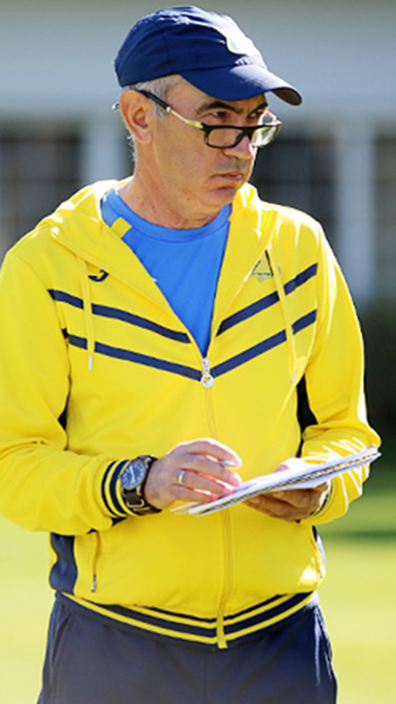 Курбан Бердыев ещё в 90-е тренировал в Казахстане и Туркменистане. Сейчас он вновь в «Астане». В этом году команда выиграла Кубок Казахстана.