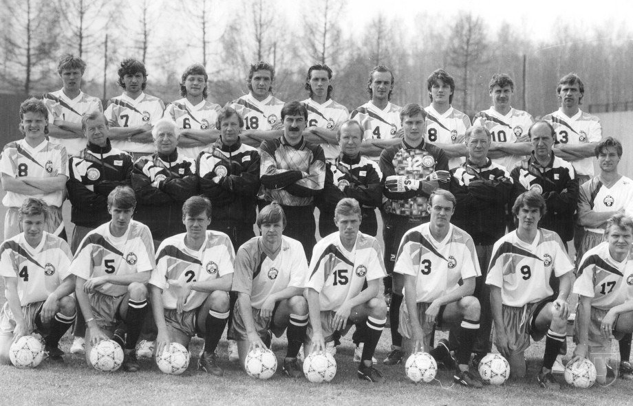 Сборная России — 1993. Ещё все на месте, улыбаются Сборная России — 1993. Ещё все на месте, улыбаются