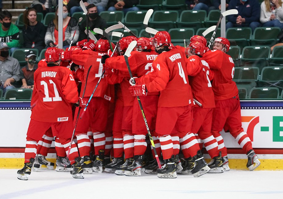 Тренер u18 сборная по хоккею