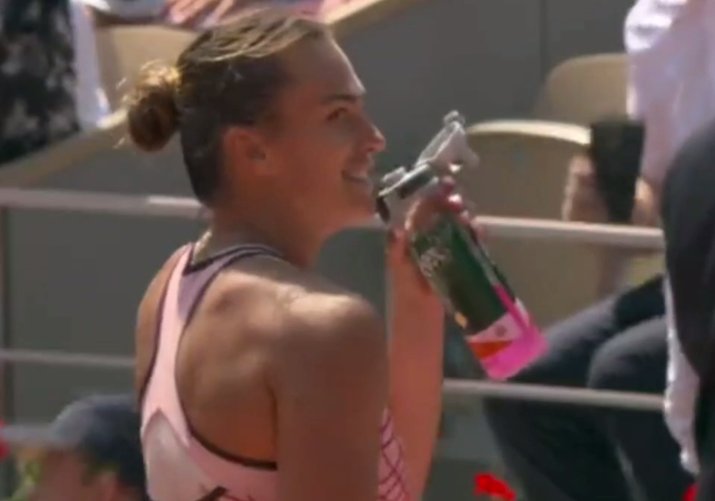 Спортсмены услышав свисток начали