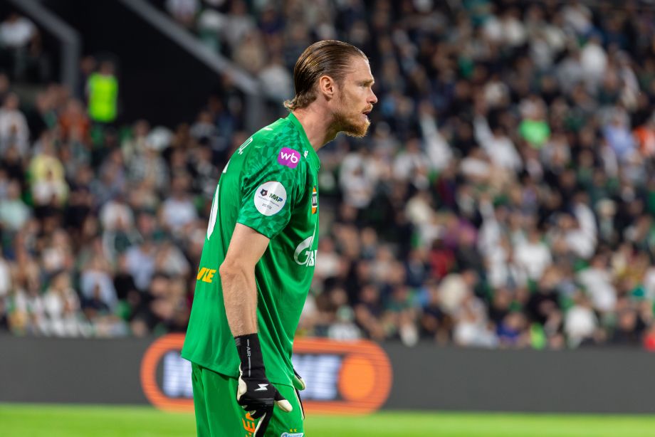 Денис Адамов