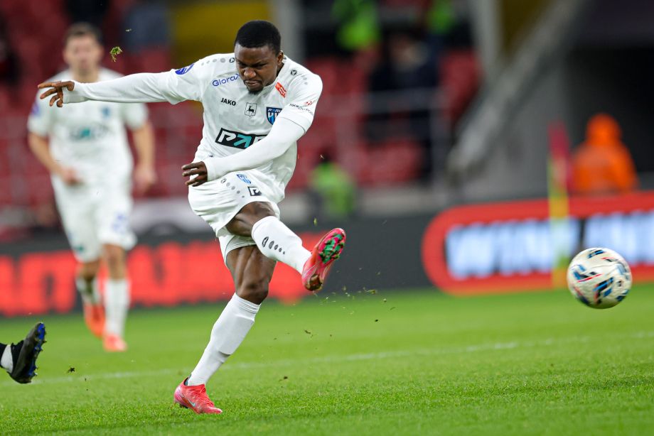 Олакунле Олусегун в «Пари НН»