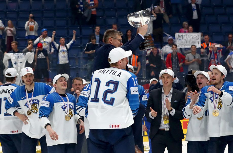 Юкка Ялонен может стать главным тренером «Флориды Пантерз», финский тренер Ялонен может получить работу в НХЛ