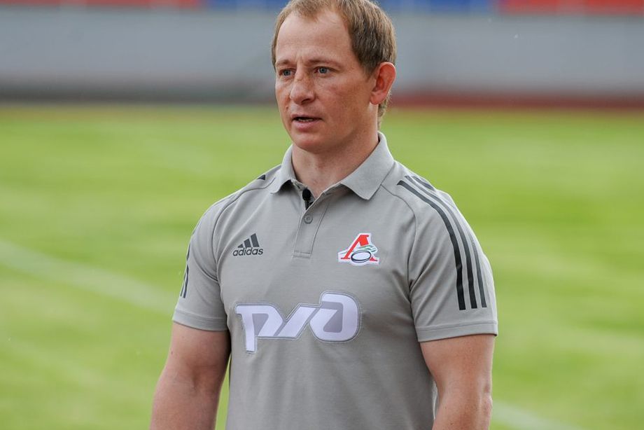 Александр Янюшкин