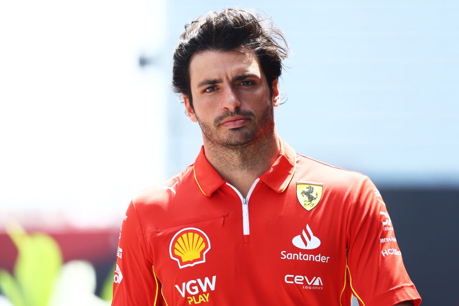 Берман, а не Шварцман или Джовинацци, заменит Сайнса в Феррари на Гран-при Саудовской Аравии Ф-1