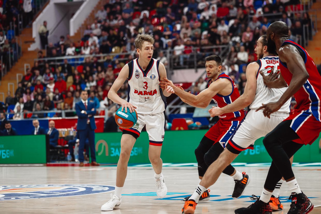 Лев Свинин в матче с ЦСКА