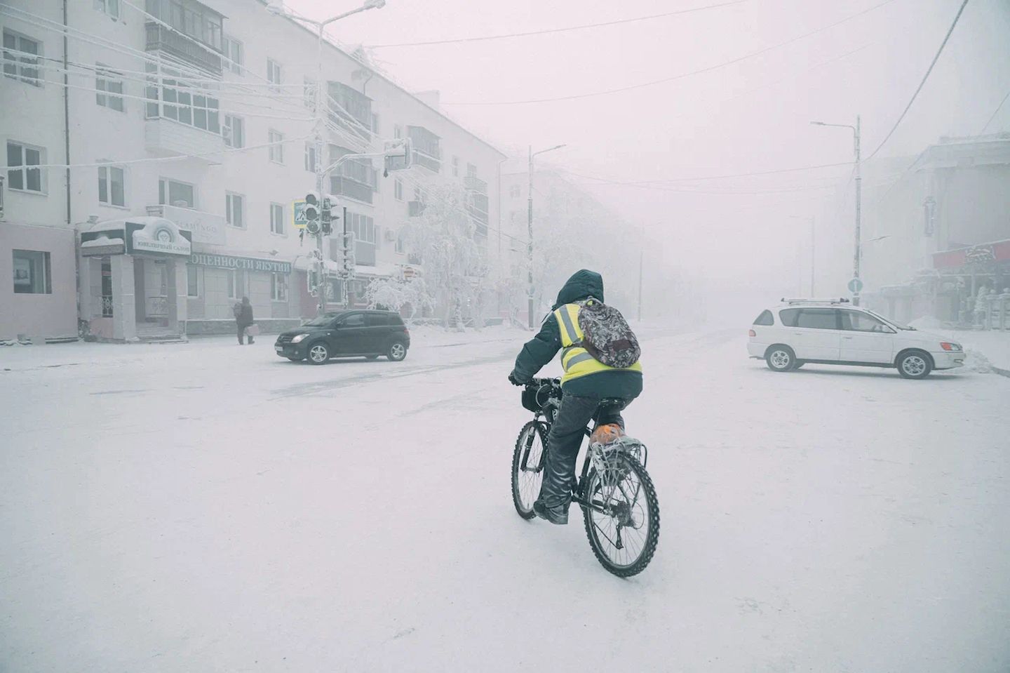 Якутские морозы. Морозы в Якутии. Якутск Мороз. Самый холодный город. Якутск холод.
