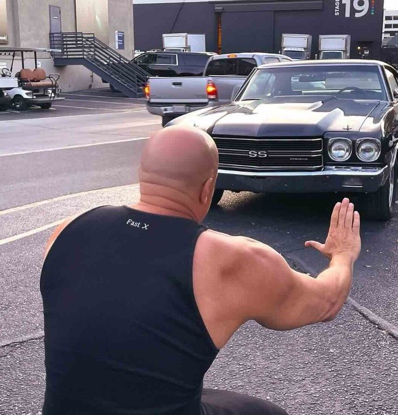 jinsiy anime Alyosha Popovich ozining Alenaga shoshiladi Keksa odam ichida porno sperma