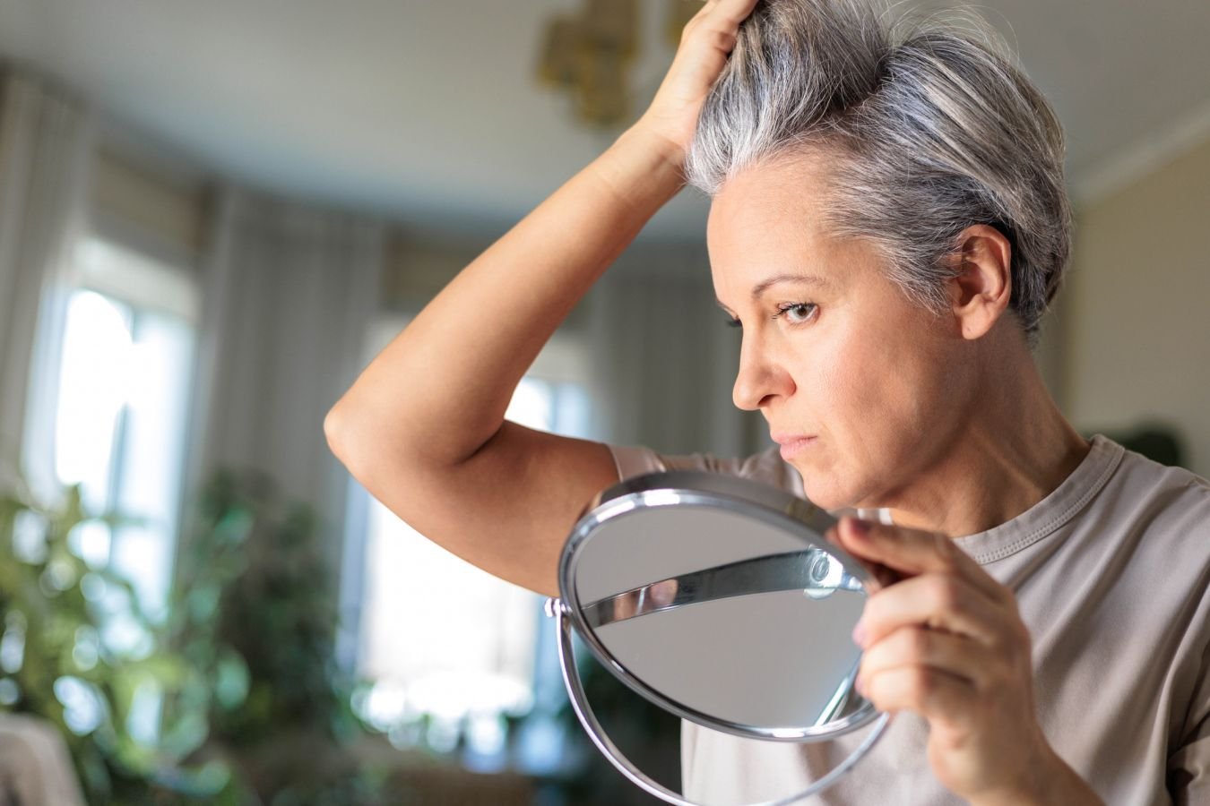 Способ замедлить появление седых волос