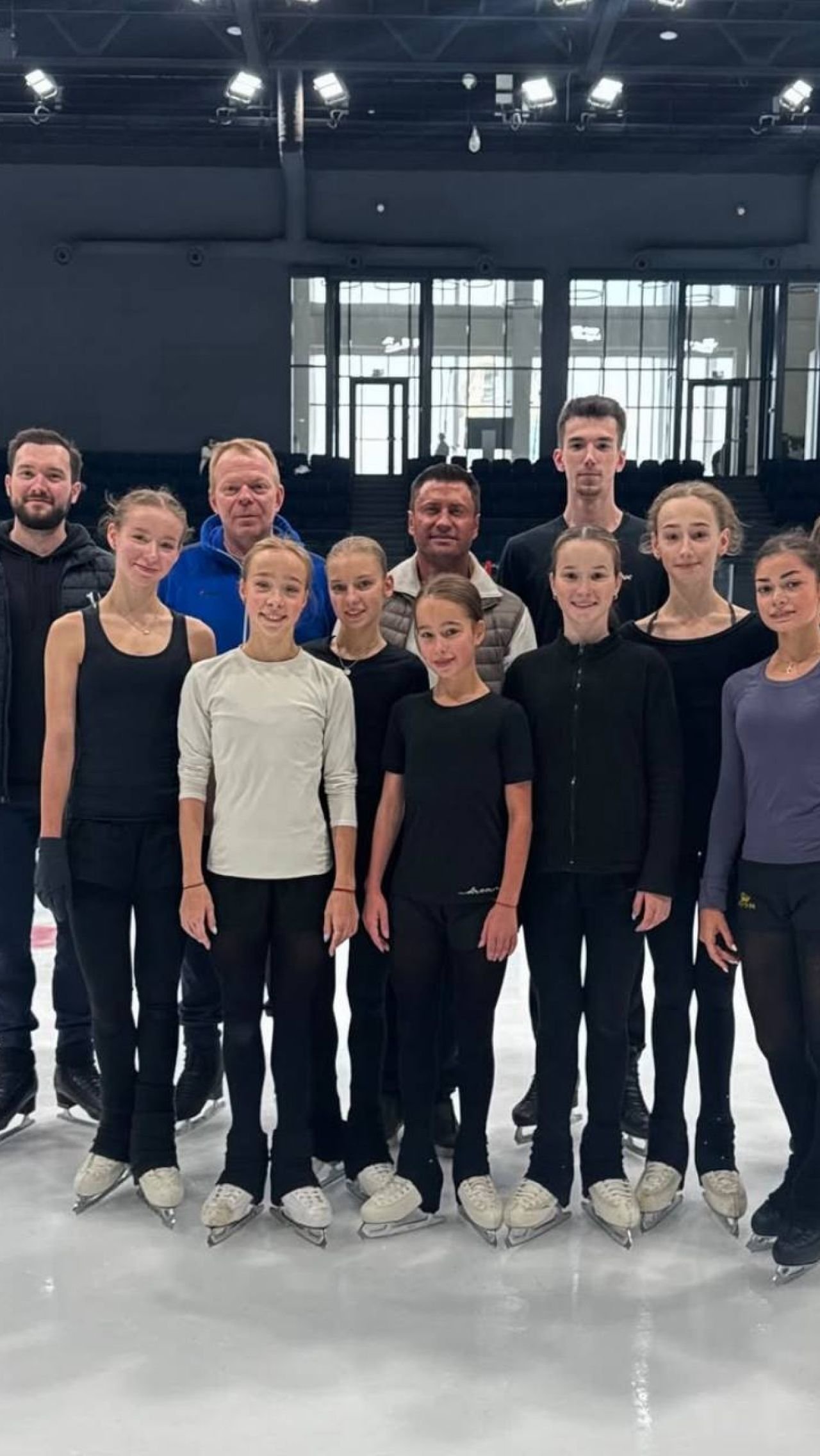 Мастурбатор бейтаныс адамға тиіп, кейін қашып кеткен.