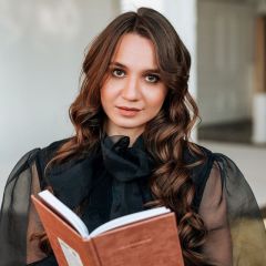Алина Мынкова