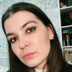 Алёна Сахарова