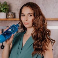 Олеся Захарова