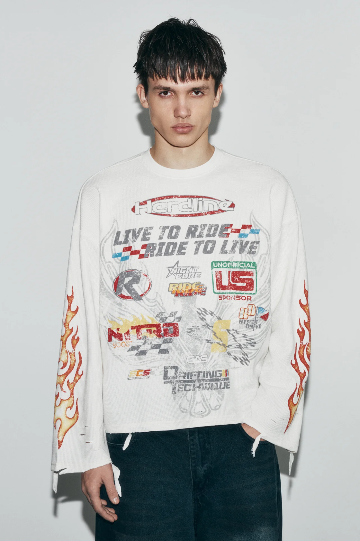 Лонгслив Вefree, 2999 рублей 