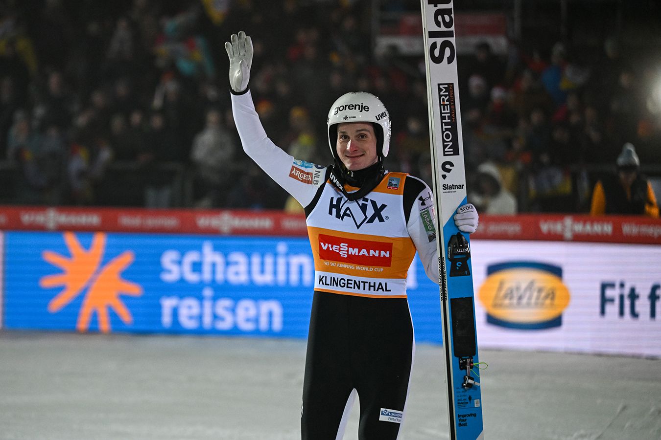 Начало прямой видеотрансляции этапа Кубка мира по прыжкам с трамплина в Саппоро