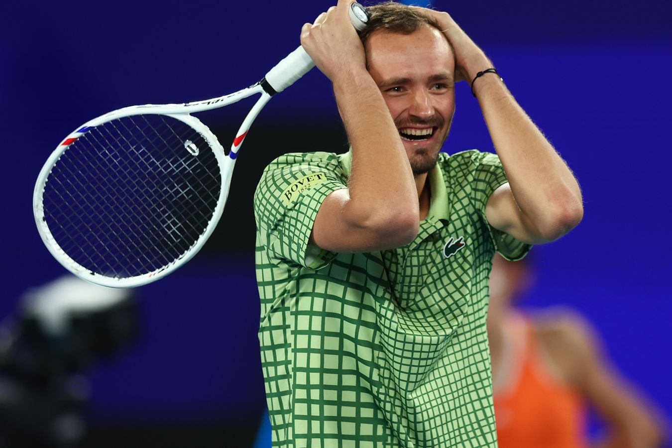 Медведев  Алис: Даниил проиграл первый сет на тай-брейке во втором круге AO-2026