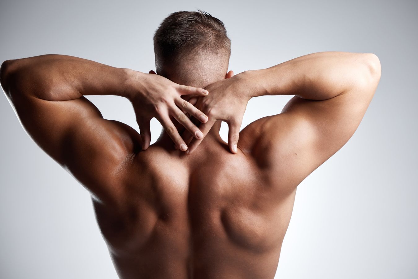 Как накачать сильную шею: топ-4 лучших упражнения на мышцы шеи - Чемпионат