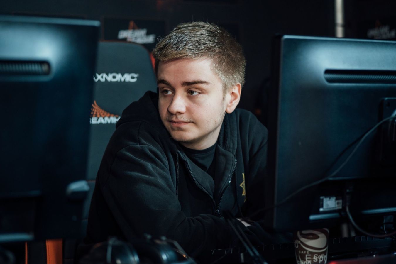 Возвращение легенд не удалось: команда Себа и Нотейла проиграла отбор на Dota Pro Circuit
