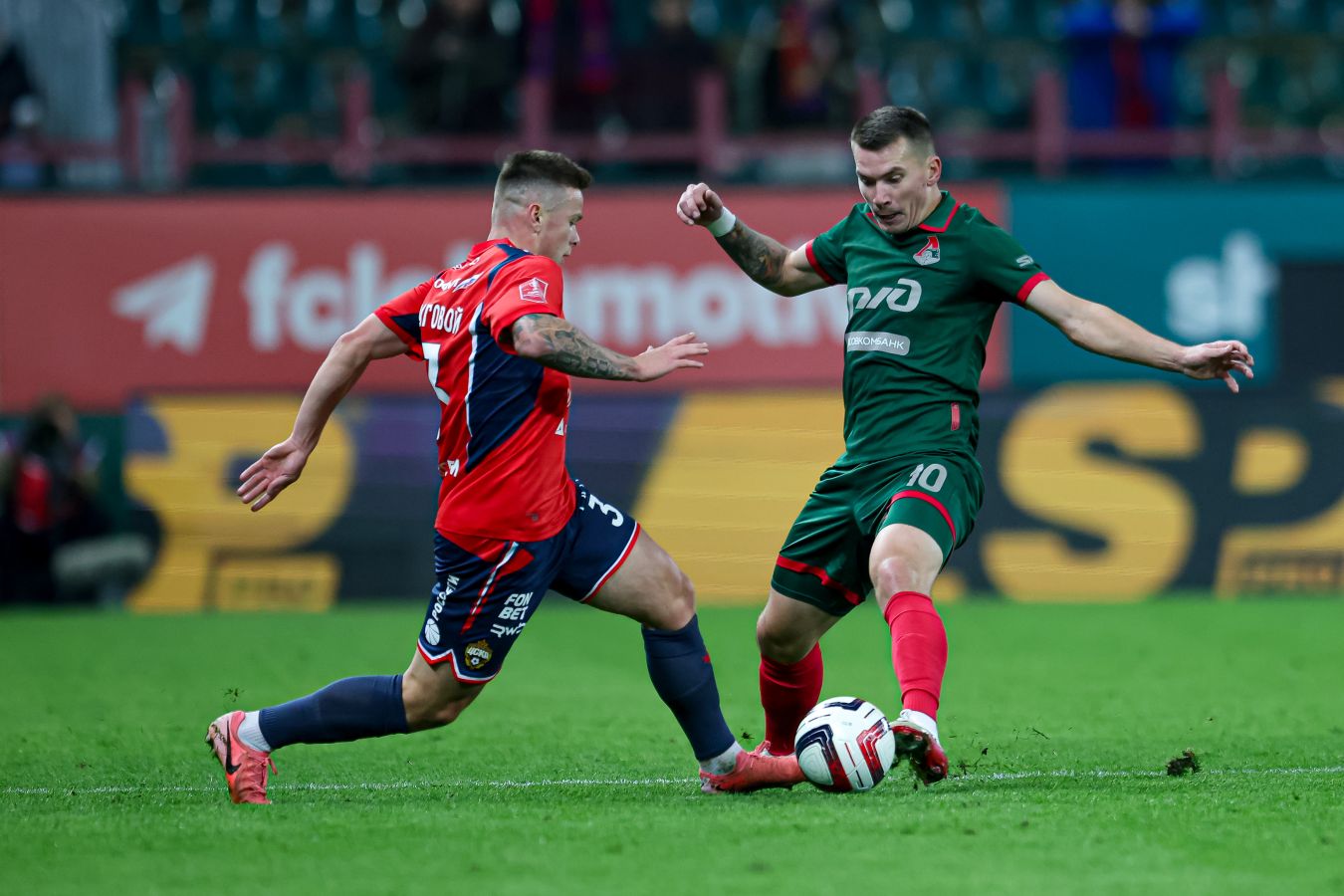 Это был навес. Воробьёв  о своём голе в ворота ЦСКА от углового флажка