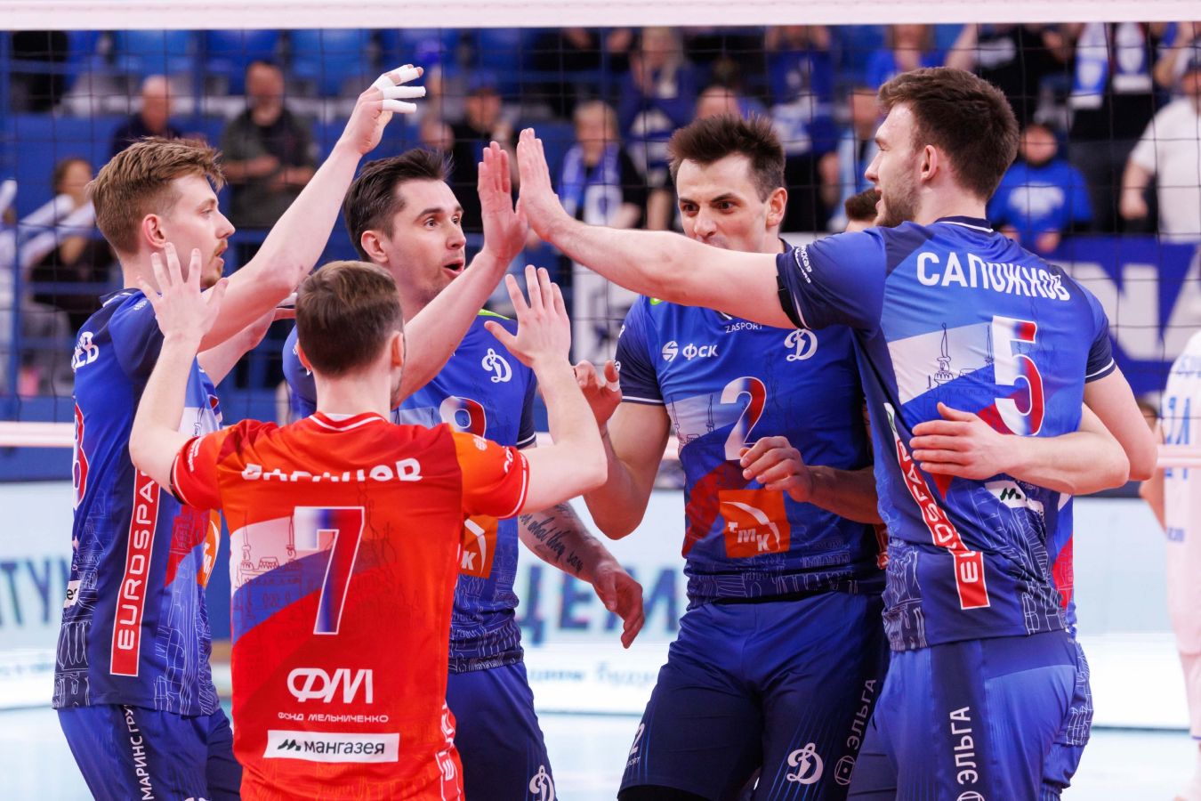 «Зенит-Казань» — «Динамо» Москва, онлайн