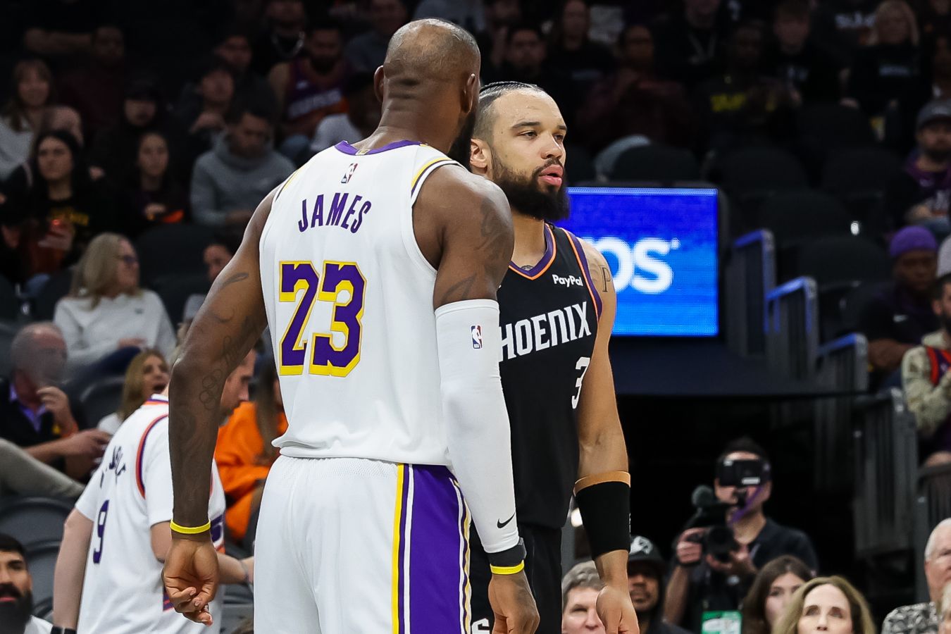 Его слишком превозносят. Диллон Брукс резко высказался в адрес Леброна