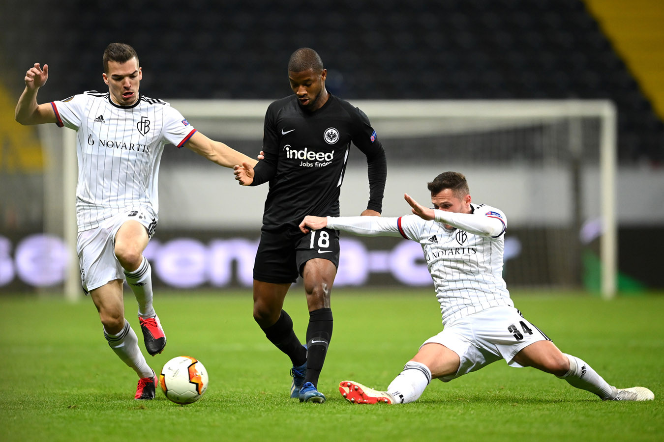 Чемпион лига европы 2021 айнтрахт. Франкфурт футбольный клуб. Франкфурт 19 айнтрахт 19. Даити камада айнтрахт. Фрайбург унион берлин.