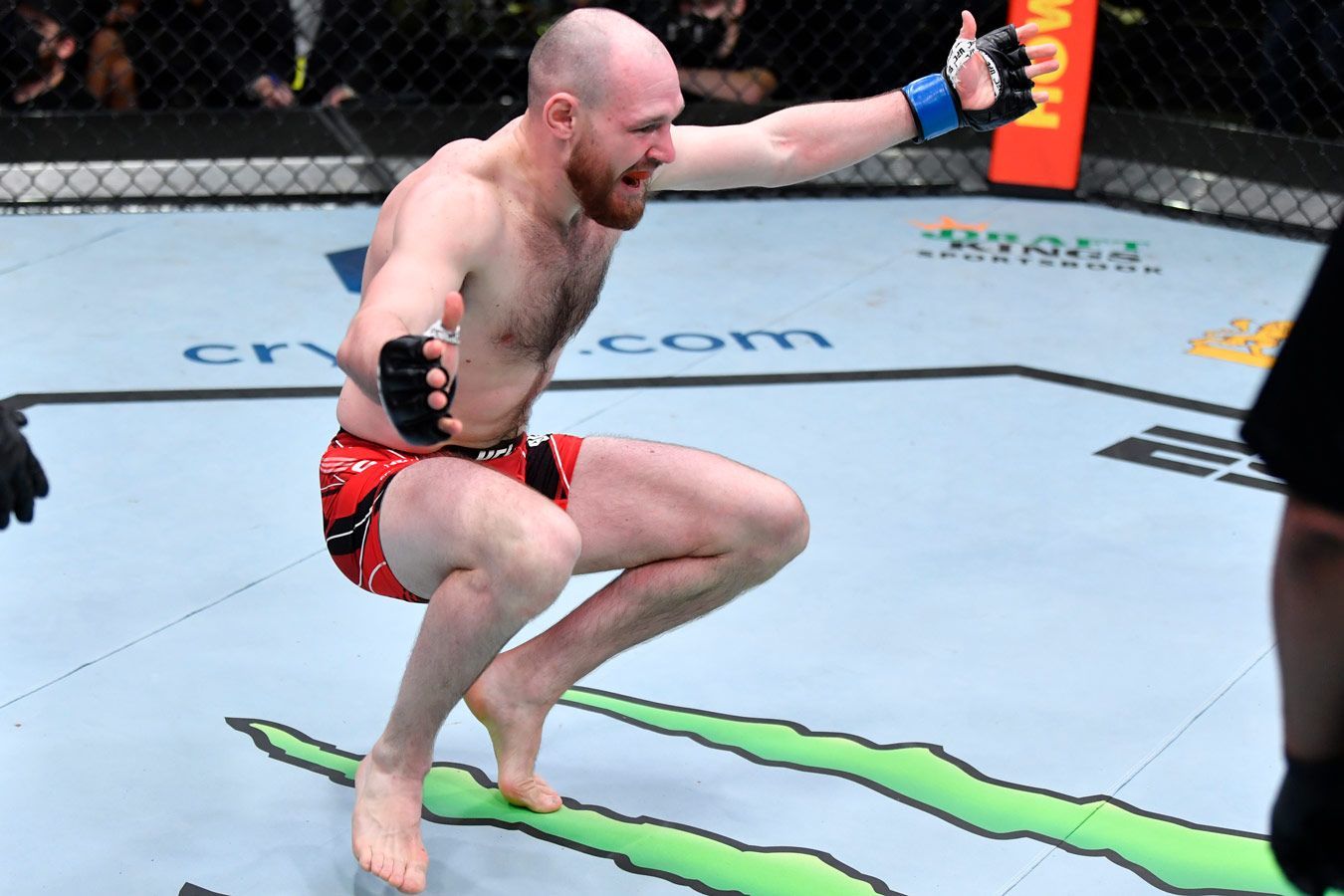 UFC анонсировал следующий бой Вячеслава Борщёва