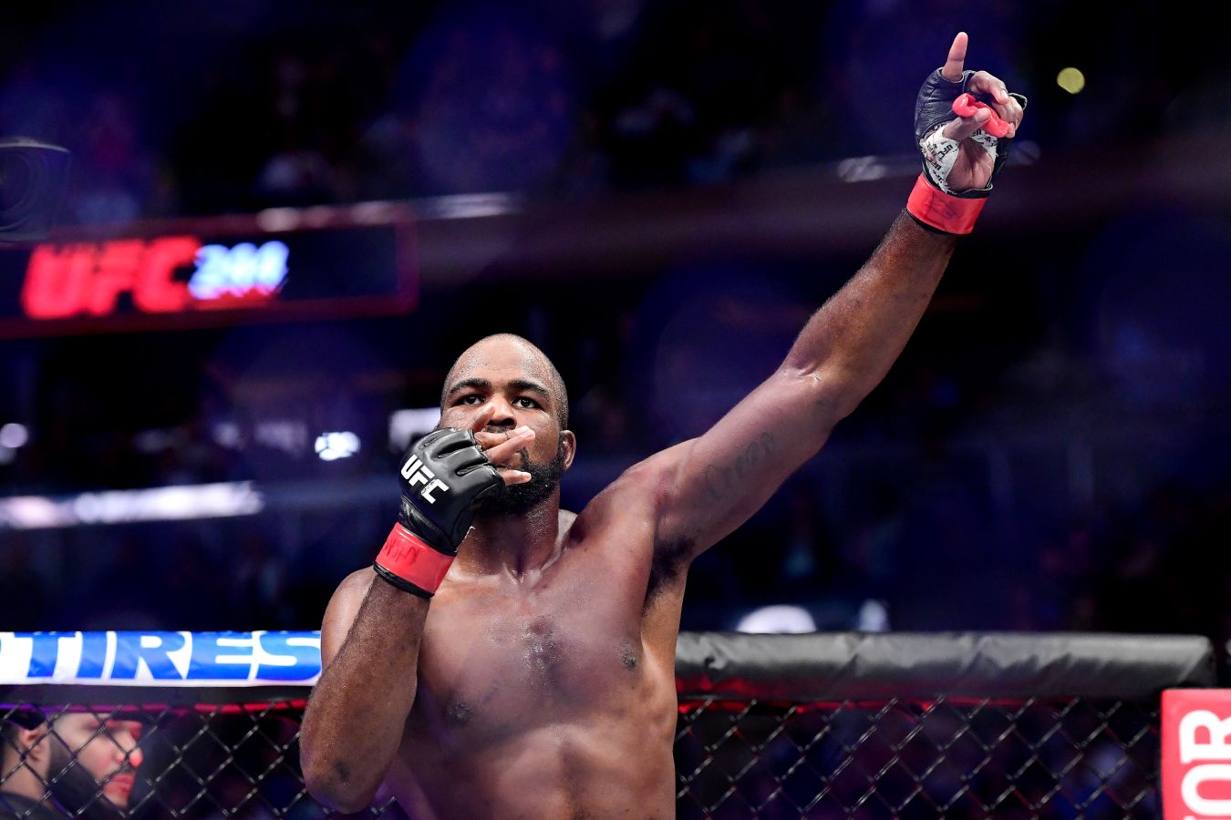 Кори Андерсон выразил недовольство по поводу сотрудничества с Bellator и PFL