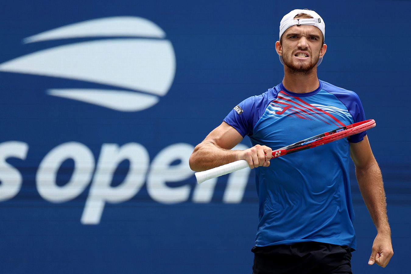 Томаш Махач выиграл турнир ATP-250 в Аделаиде, победив в финале Умбера