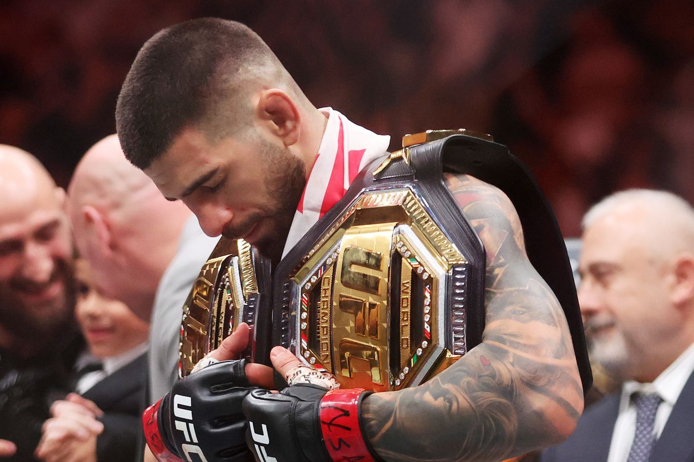 Топурия: для меня завоевание третьего титула UFC имеет смысл лишь в бою с Махачевым