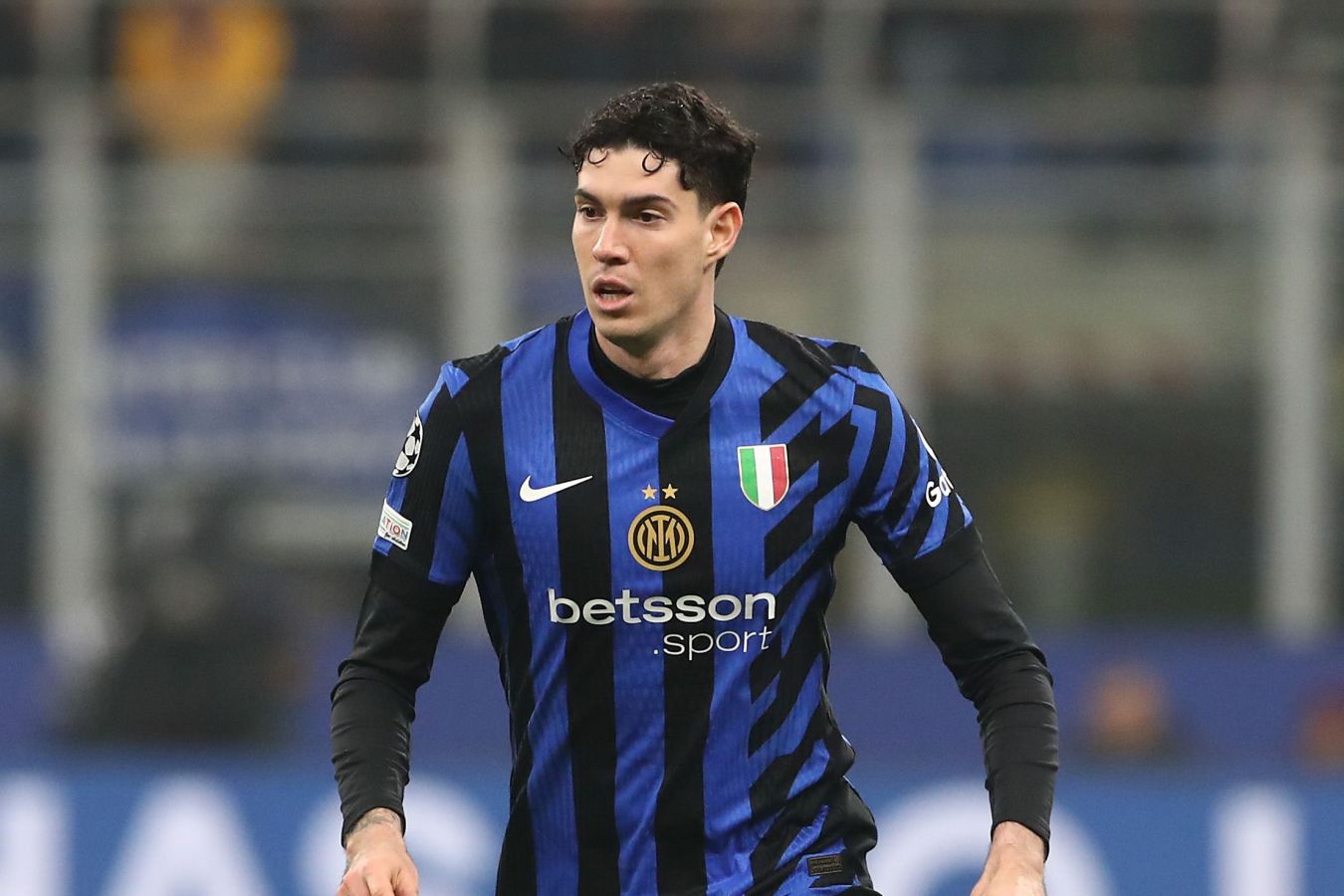 «Барселона» проявляет интерес к Алессандро Бастони