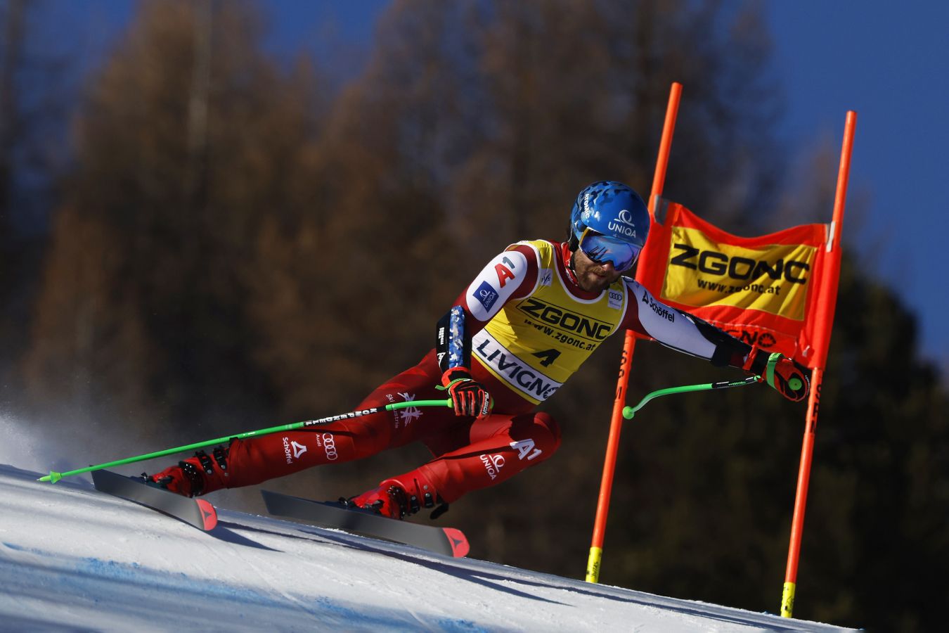 Начало прямой видеотрансляции мужского слалома на Кубке мира по горнолыжному спорту