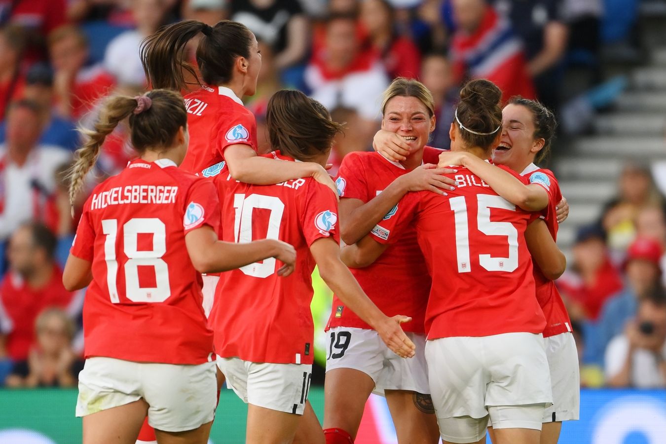 Женский ЧЕ-2022: Австрия выбила Норвегию и вышла в четвертьфинал турнира