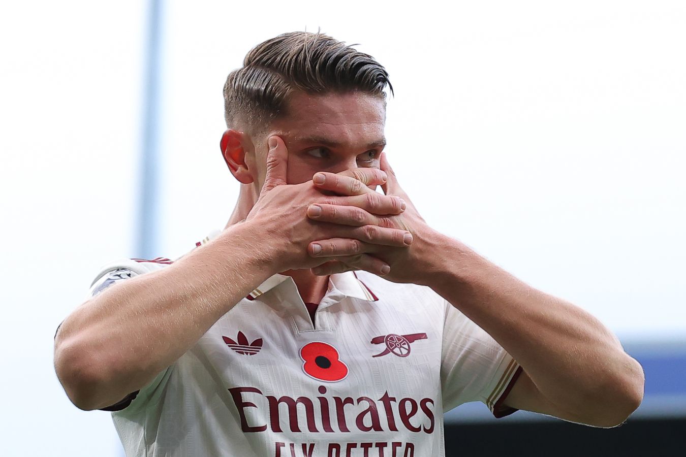 Главный тренер Арсенала Микель Артета высказался о критике в адрес Виктора Дьёкереша