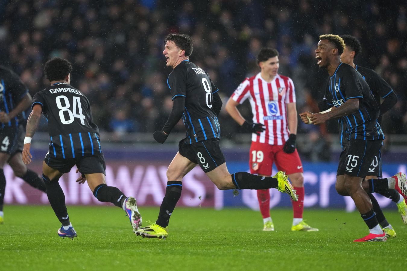 Лига чемпионов, обзор стыковых матчей, 18 февраля