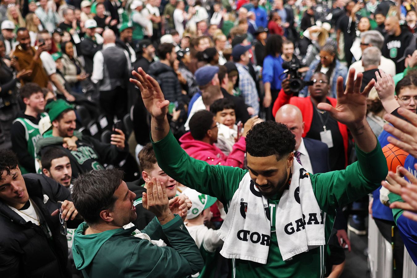 Он вернулся — Джейсон Тейтум!